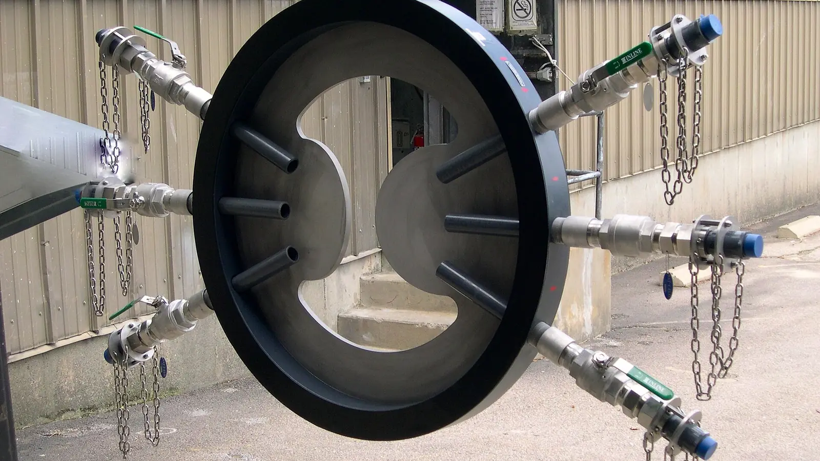 Static mixer application: Westfall 2800 large static mixer with injection ports