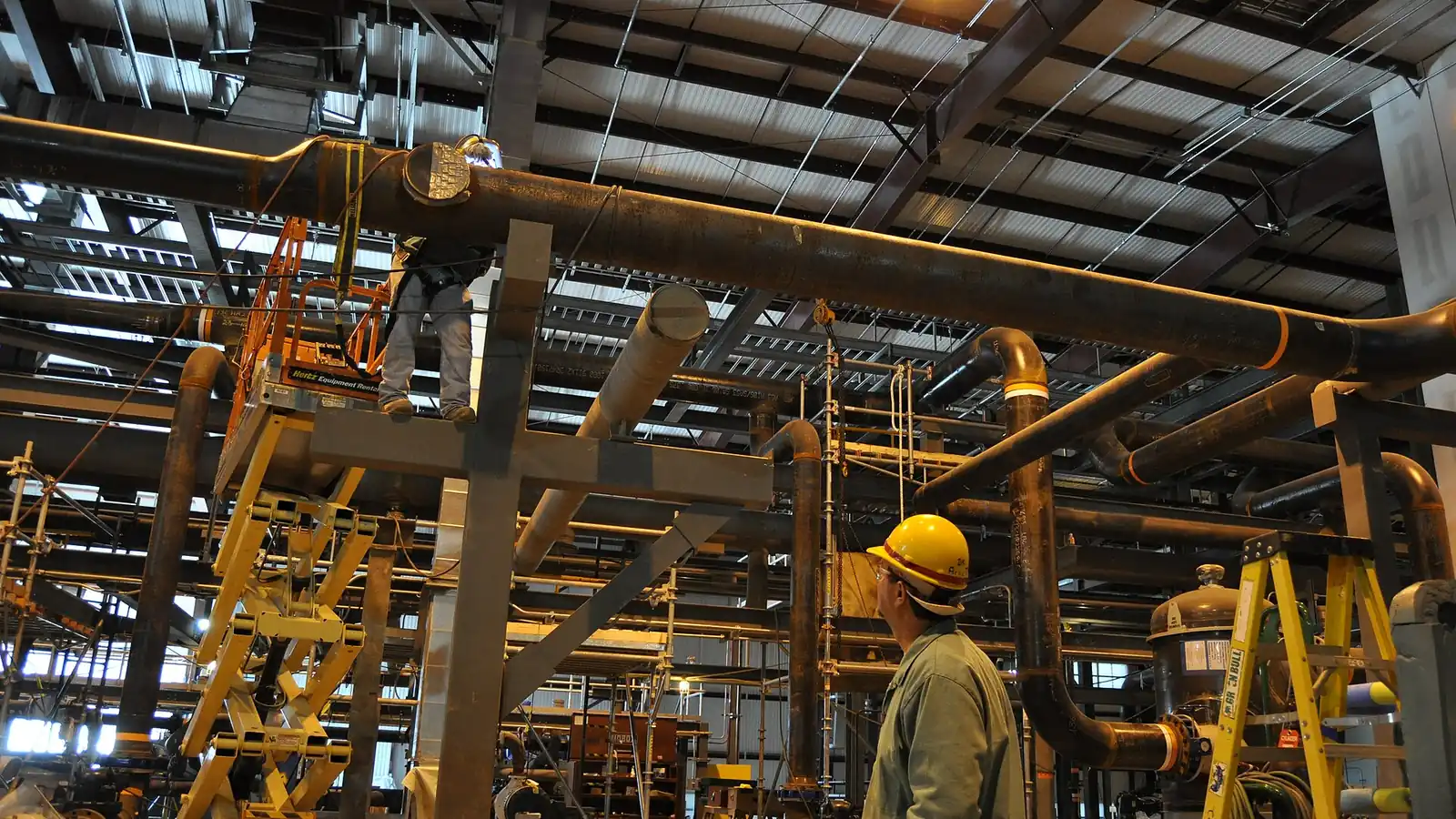 Static mixer application: chemical plant interior pipes + steel structure